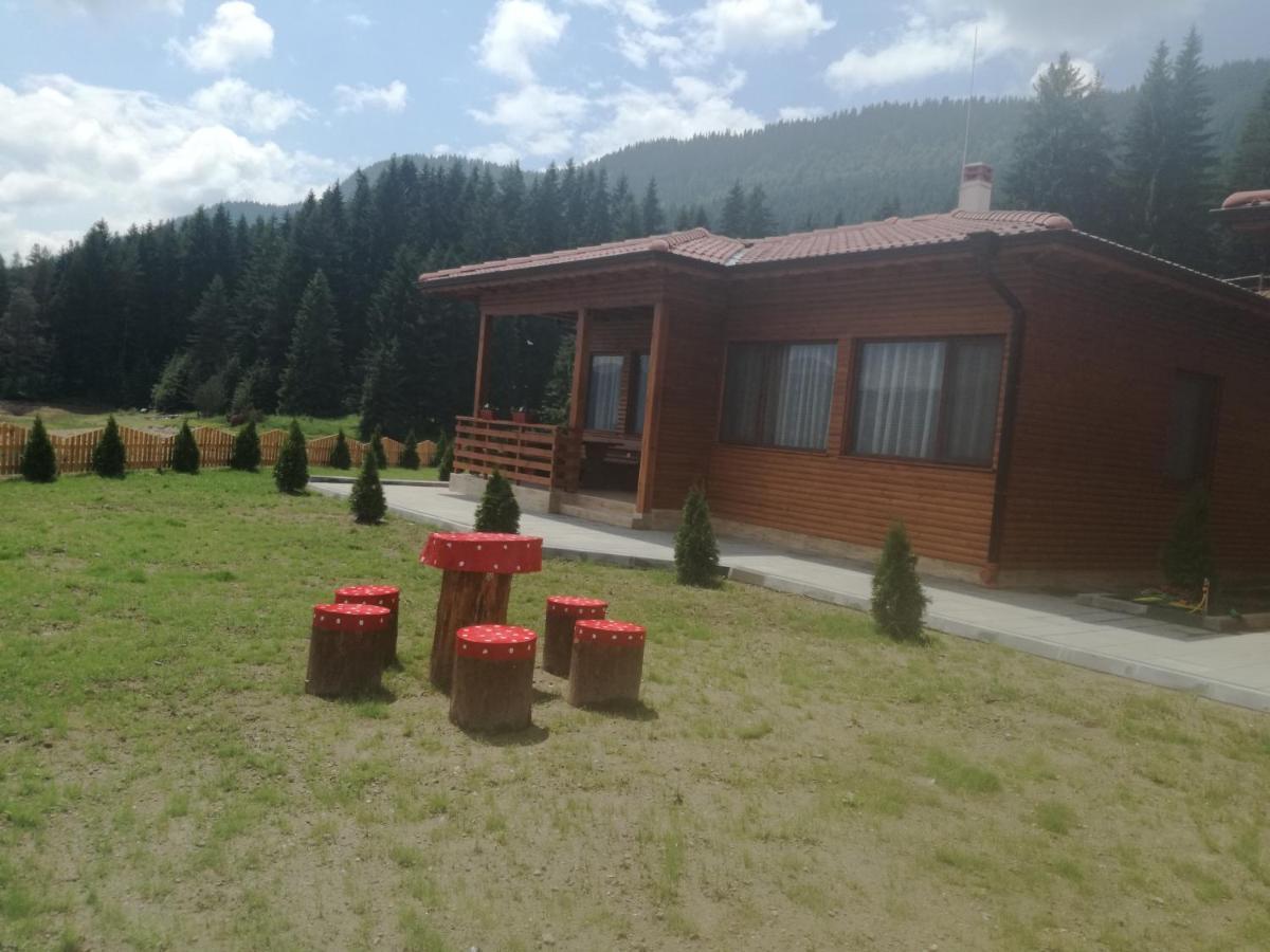 Ваканционно Селище Ива Сирніца Екстер'єр фото